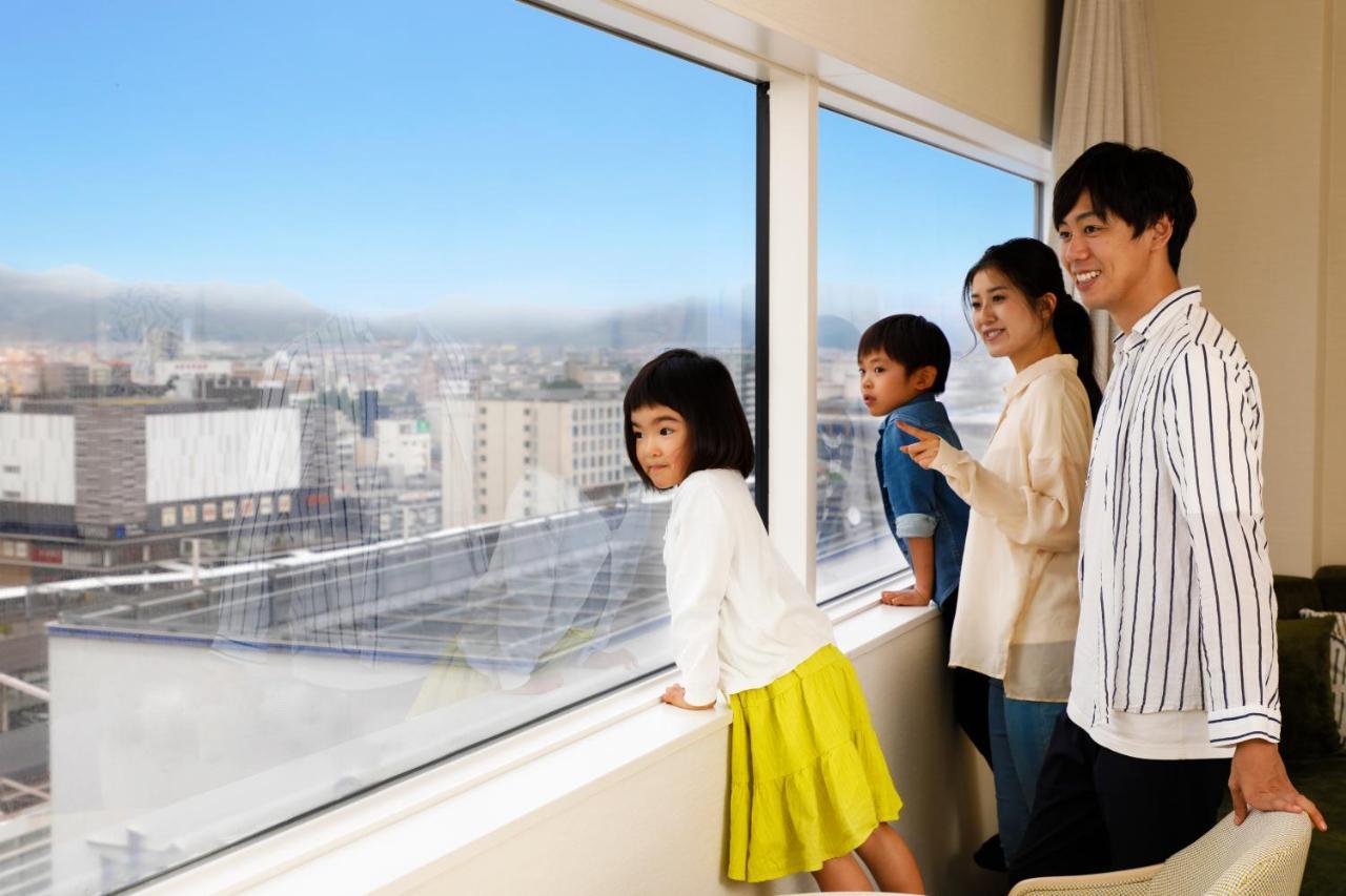 Hotel Nikko Himeji Exteriör bild